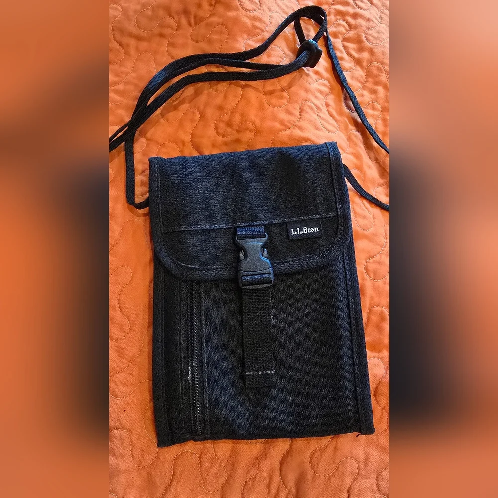 LL BEAN Passport/Folding Wallets -Black, Qty 2